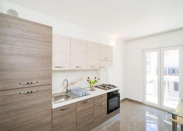 Apartment And Mato Mlini